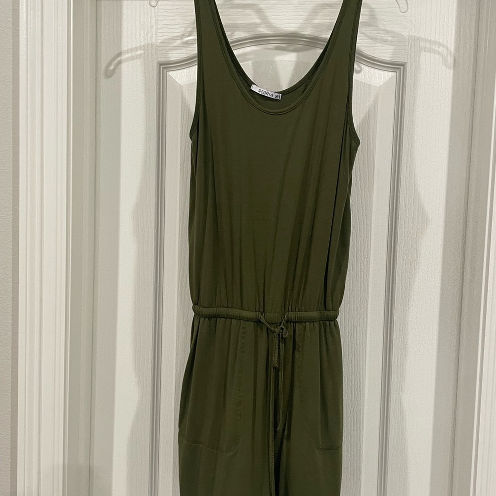 ReoRia Forest Green Sleeveless Romper - Super Soft and Comfy!